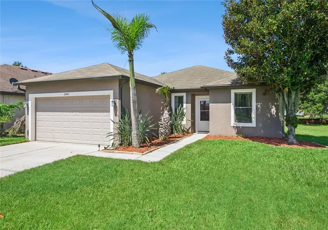 Photo 1 of Single family home for sale at 2440 Vineyard Cir, Sanford, FL 32771 | MLS# O6425775 | Listing updated on 2026-09-14