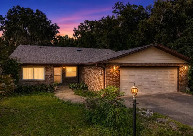 Photo 3 of Sale Pending at 474 W Oakwood Ave, Orange City, FL 32763 | MLS# V4950266 | Listing updated on 2026-09-10