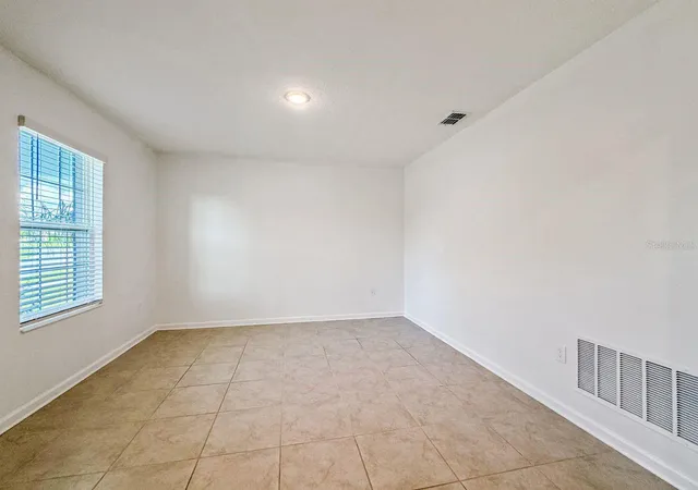 Photo 3 of Sale Pending at 4459 Tahoe Cir, Clermont, FL 34714 | MLS# O6425908 | Listing updated on 2026-10-07