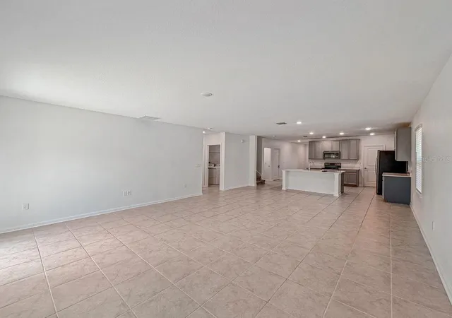 Photo 4 of Sale Pending at 4459 Tahoe Cir, Clermont, FL 34714 | MLS# O6425908 | Listing updated on 2026-10-07