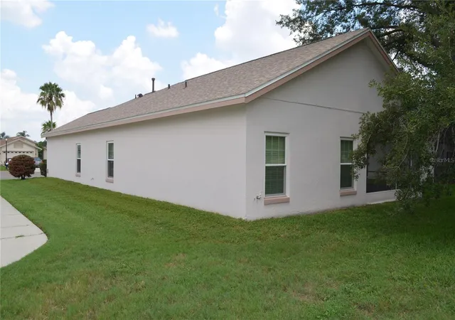 Photo 4 of Single family home for sale at 11333 Pink Blossom Ct, Orlando, FL 32821 | MLS# O6425943 | Listing updated on 2026-09-19
