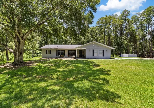 Photo 3 of Single family home for sale at 346 Ranch Rd, Tarpon Springs, FL 34688 | MLS# TB8530153 | Listing updated on 2026-09-22