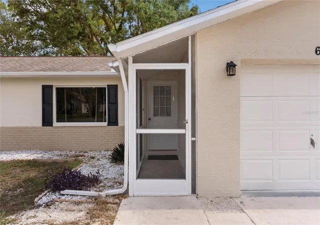 Photo 4 of Single family home for sale at 6321 Piedmont Dr, Spring Hill, FL 34606 | MLS# TB8530154 | Listing updated on 2026-09-11