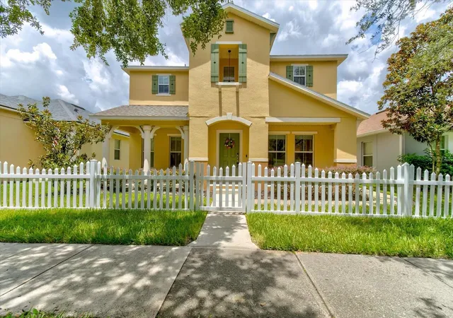 Photo 1 of Single family home for sale at 2463 Lacerta Dr, Orlando, FL 32828 | MLS# O6425991 | Listing updated on 2026-09-12