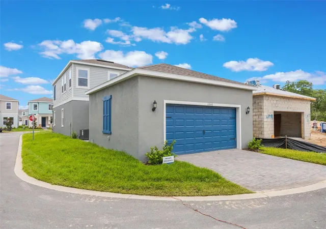 Photo 2 of Single family home for sale at 13043 Serene Glade Rd, Winter Garden, FL 34787 | MLS# G5115242 | Listing updated on 2026-10-15
