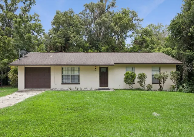 Photo 1 of Single family home for sale at 397 S Orange Ave, Orange City, FL 32763 | MLS# O6426211 | Listing updated on 2026-09-13