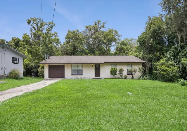 Photo 2 of Single family home for sale at 397 S Orange Ave, Orange City, FL 32763 | MLS# O6426211 | Listing updated on 2026-09-13