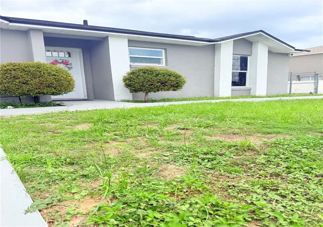 Photo 2 of Single family home for sale at 608 Jaguar Ct, Kissimmee, FL 34759 | MLS# G5115249 | Listing updated on 2026-10-08
