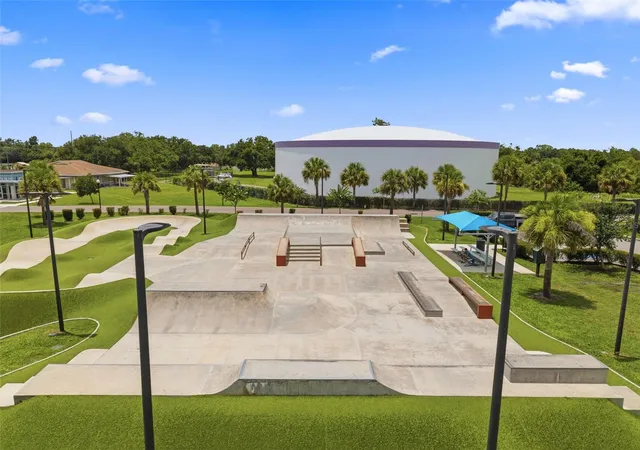 Photo 48 of Single family home for sale at 15806 Pennington Rd, TAMPA, FL 33624 | MLS# TB8530499 | Listing updated on 2026-10-06