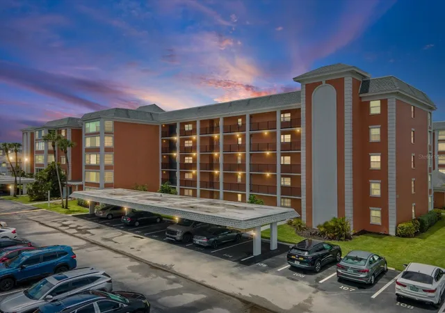 Condo for sale at 6800 20th Avenue N #503, Saint Petersburg, FL 33710 | MLS# TB8530519