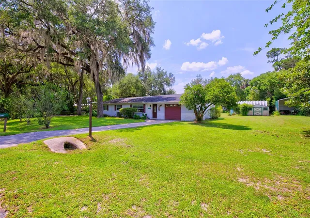Photo 2 of Single family home for sale at 20934 3rd Avenue, Dunnellon, FL 34431 | MLS# OM728739 | Listing updated on 2026-09-15
