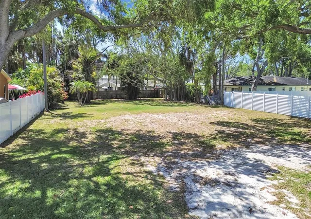 Photo 4 of Land for sale at 5438 Byp Grande Blvd NE, Saint Petersburg, FL 33703 | MLS# G5115264 | Listing updated on 2026-09-11