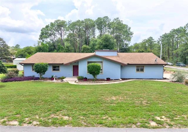 Photo 3 of Single family home for sale at 10848 N Dragonis Dr, Citrus Springs, FL 34433 | MLS# O6426319 | Listing updated on 2026-09-25