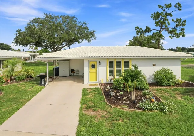 Photo 1 of Condo for sale at 510 Circlewood Dr #P1-2, Venice, FL 34293 | MLS# C7528554 | Listing updated on 2026-09-14