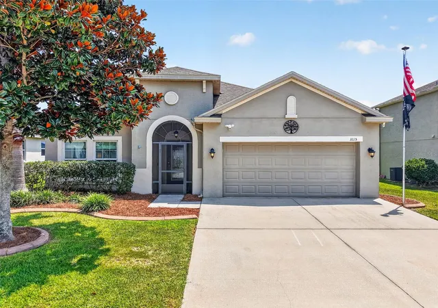 Photo 3 of Single family home for sale at 3115 Zander Dr, Grand Island, FL 32735 | MLS# G5115279 | Listing updated on 2026-10-04
