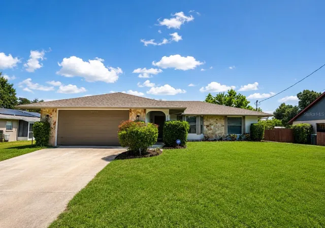 Photo 1 of Single family home for sale at 3209 Pafko Dr, Sarasota, FL 34232 | MLS# A4700478 | Listing updated on 2026-10-07