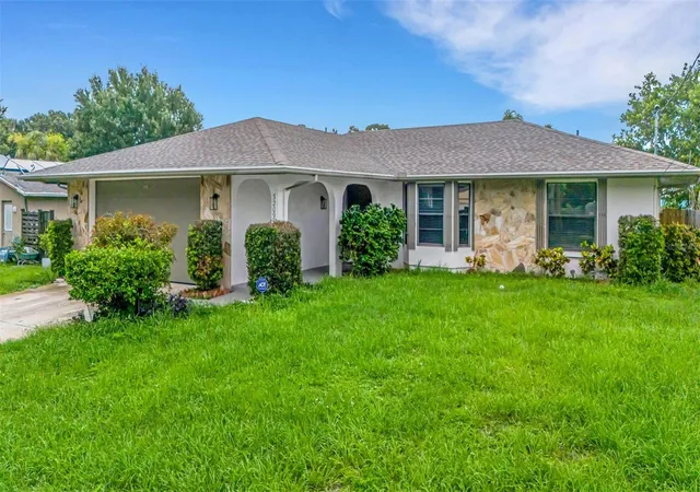 Photo 3 of Single family home for sale at 3209 Pafko Dr, Sarasota, FL 34232 | MLS# A4700478 | Listing updated on 2026-10-07