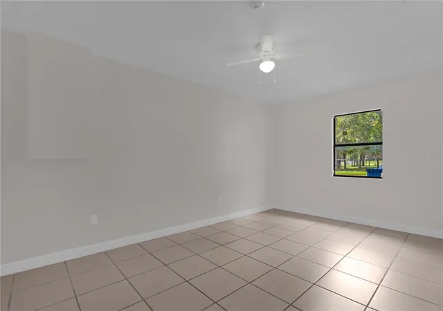 Photo 4 of Single family home for sale at 1349 E Wisconsin Ave, Deland, FL 32724 | MLS# O6426539 | Listing updated on 2026-10-10