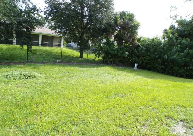 Photo 14 of Single family home for sale at 3724 Tracy St, FORT MYERS, FL 33905 | MLS# K4903651 | Listing updated on 2026-10-15
