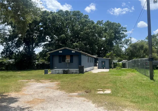 Photo 1 of Manufactured home for sale at 2536 Cannon St, Lakeland, FL 33815 | MLS# L4963632 | Listing updated on 2026-09-29