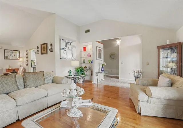 Photo 3 of Sale Pending at 2810 Winterset Park, Winter Haven, FL 33884 | MLS# TB8530999 | Listing updated on 2026-09-11