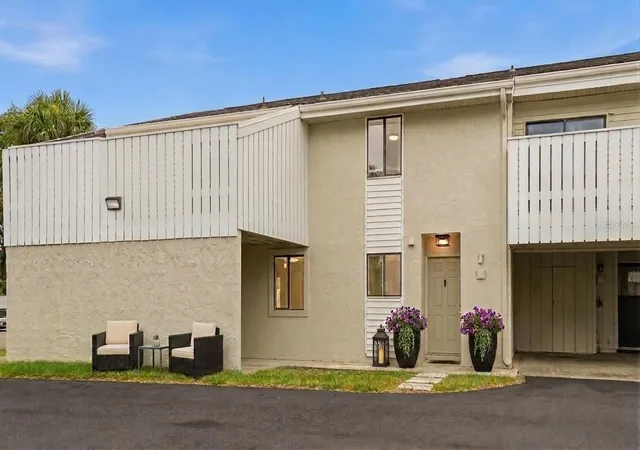 Condo for sale at 1412 Oak Pl #A, APOPKA, FL 32712 | MLS# O6426691