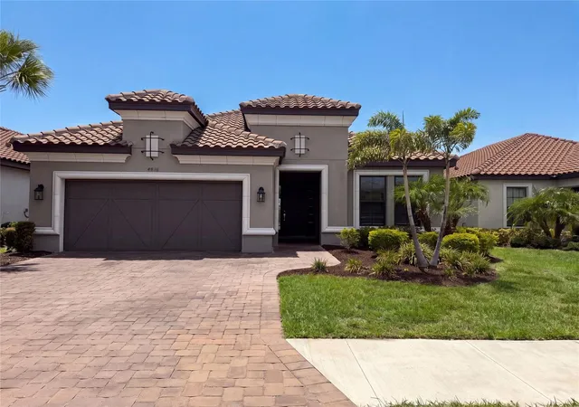 Photo 1 of Sale Pending at 4516 Crestpoint Way, Palmetto, FL 34221 | MLS# O6426932 | Listing updated on 2026-09-14