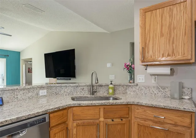 Photo 3 of Single family home for sale at 25 Rockingham Ln, Palm Coast, FL 32164 | MLS# FC320108 | Listing updated on 2026-09-11