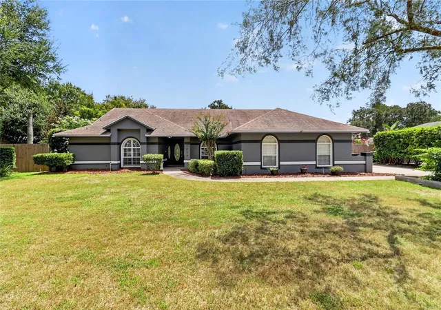 Photo 1 of Single family home for sale at 5939 Windwood Dr, Lakeland, FL 33813 | MLS# L4963670 | Listing updated on 2026-09-12