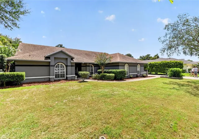 Photo 2 of Single family home for sale at 5939 Windwood Dr, Lakeland, FL 33813 | MLS# L4963670 | Listing updated on 2026-09-12