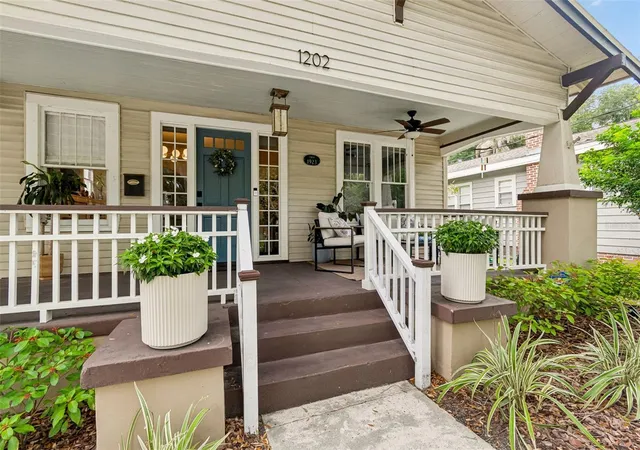 Photo 1 of Single family home for sale at 1202 E Powhatan Ave, Tampa, FL 33604 | MLS# TB8531360 | Listing updated on 2026-09-11