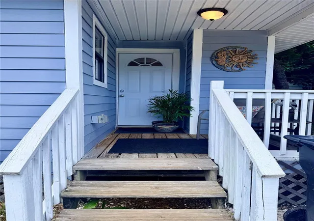 Photo 2 of Single family home for sale at 2852 59th Avenue N, Saint Petersburg, FL 33714 | MLS# TB8531416 | Listing updated on 2026-10-06