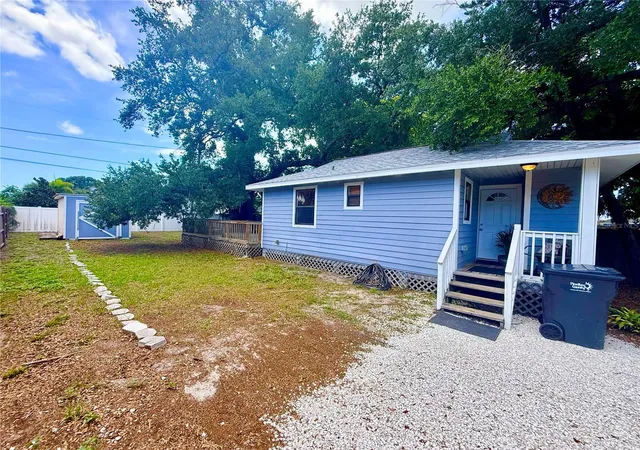 Photo 25 of Single family home for sale at 2852 59th Avenue N, Saint Petersburg, FL 33714 | MLS# TB8531416 | Listing updated on 2026-10-06
