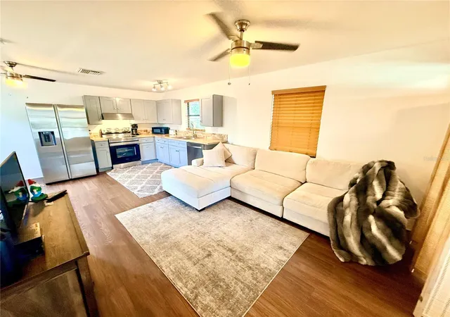 Photo 4 of Single family home for sale at 2852 59th Avenue N, Saint Petersburg, FL 33714 | MLS# TB8531416 | Listing updated on 2026-10-06
