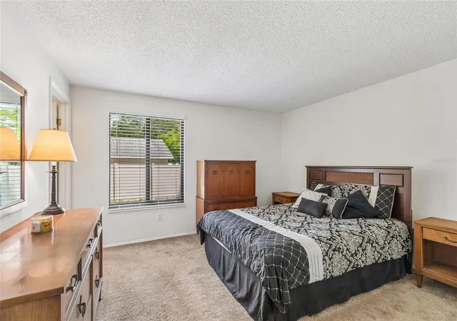 Photo 3 of Single family home for sale at 10305 Turkey Oak Dr, New Port Richey, FL 34654 | MLS# W7887856 | Listing updated on 2026-10-03
