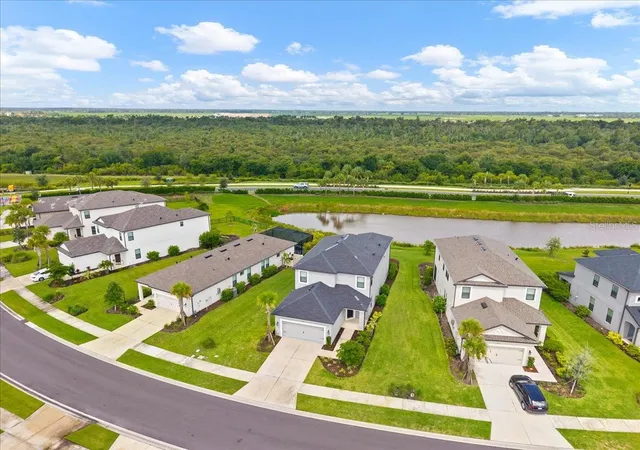 Single family home for sale at 9016 Tequila Sunrise Dr, SARASOTA, FL 34241 | MLS# A4700698