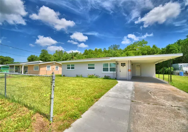 Photo 1 of Single family home for sale at 109 2nd Jpv St, Winter Haven, FL 33880 | MLS# L4963683 | Listing updated on 2026-09-11