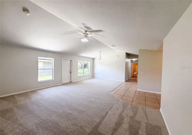 Photo 3 of Sale Pending at 306 Garden Oak Ct, Apopka, FL 32703 | MLS# O6427194 | Listing updated on 2026-10-06