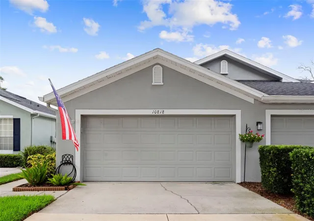 Photo 1 of Single family home for sale at 10818 Ashford Oaks Dr, Tampa, FL 33625 | MLS# TB8531750 | Listing updated on 2026-09-24