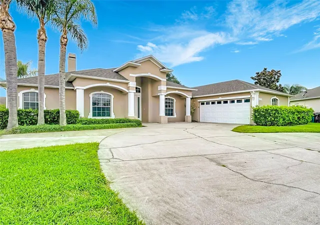 Photo 2 of Single family home for sale at 3910 Countryside View Ct, Saint Cloud, FL 34772 | MLS# TB8531792 | Listing updated on 2026-10-06