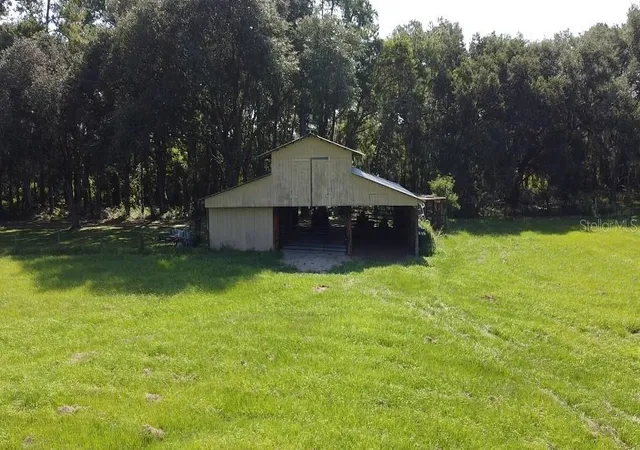 Photo 4 of Single family home for sale at 2484 Culbreath Rd, Brooksville, FL 34602 | MLS# W7887895 | Listing updated on 2026-09-24