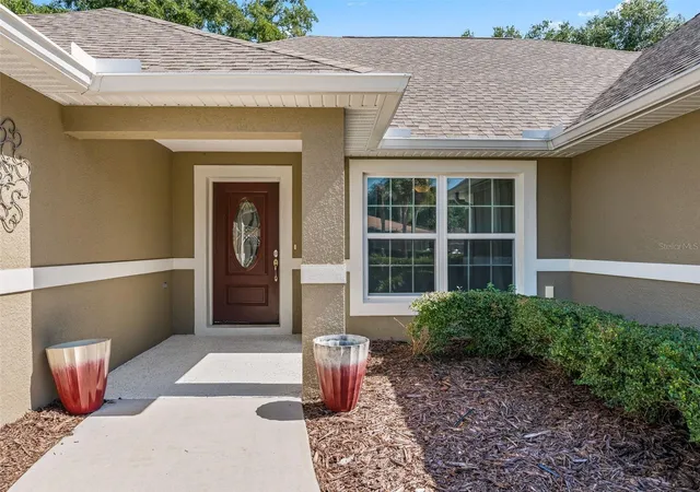 Photo 3 of Single family home for sale at 5331 Grv Manor, Lady Lake, FL 32159 | MLS# G5115447 | Listing updated on 2026-10-03