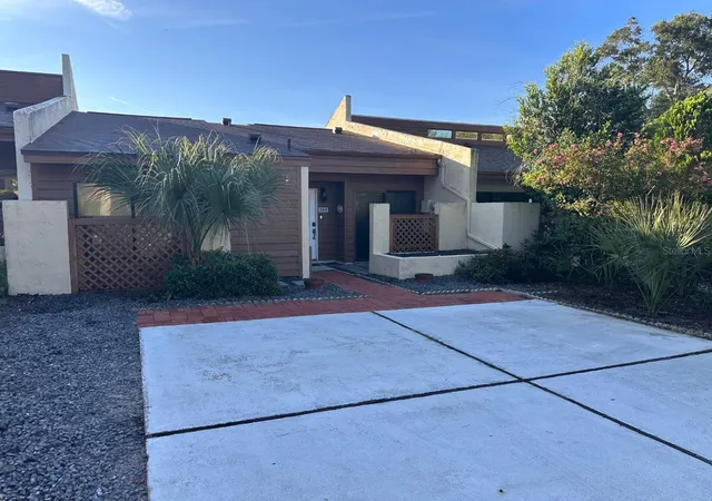 Townhouse for sale at 705 Teal Ln, ALTAMONTE SPRINGS, FL 32701 | MLS# O6427572