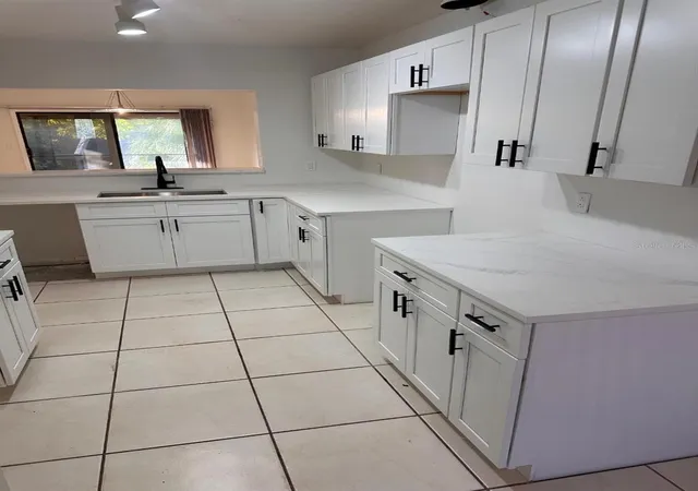 Photo 2 of Townhouse for sale at 705 Teal Ln, Altamonte Springs, FL 32701 | MLS# O6427572 | Listing updated on 2026-09-10