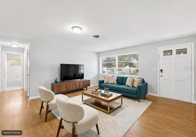 Photo 3 of Single family home for sale at 1387 Bellevue Blvd, Clearwater, FL 33756 | MLS# TB8532139 | Listing updated on 2026-09-08