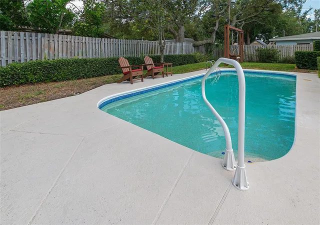 Photo 3 of Single family home for sale at 1707 Ridgeway Dr, Clearwater, FL 33755 | MLS# TB8532176 | Listing updated on 2026-09-12