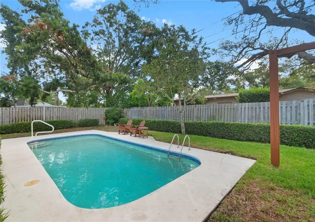 Photo 4 of Single family home for sale at 1707 Ridgeway Dr, Clearwater, FL 33755 | MLS# TB8532176 | Listing updated on 2026-09-12