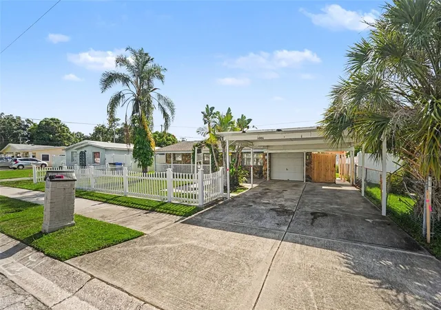 Photo 3 of Sale Pending at 6006 N Hubert Ave, Tampa, FL 33614 | MLS# TB8532347 | Listing updated on 2026-10-03