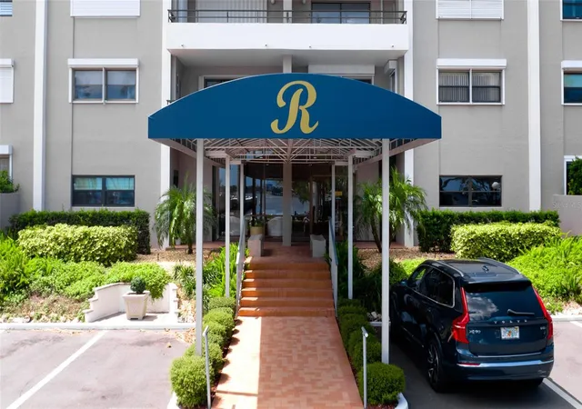 Photo 1 of Condo for sale at 1400 1st Avenue W #206, Bradenton, FL 34205 | MLS# A4700945 | Listing updated on 2026-09-15