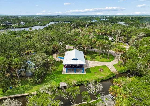 Photo 4 of Single family home for sale at 1455 S Ozello Trl, Crystal River, FL 34429 | MLS# TB8532564 | Listing updated on 2026-09-22